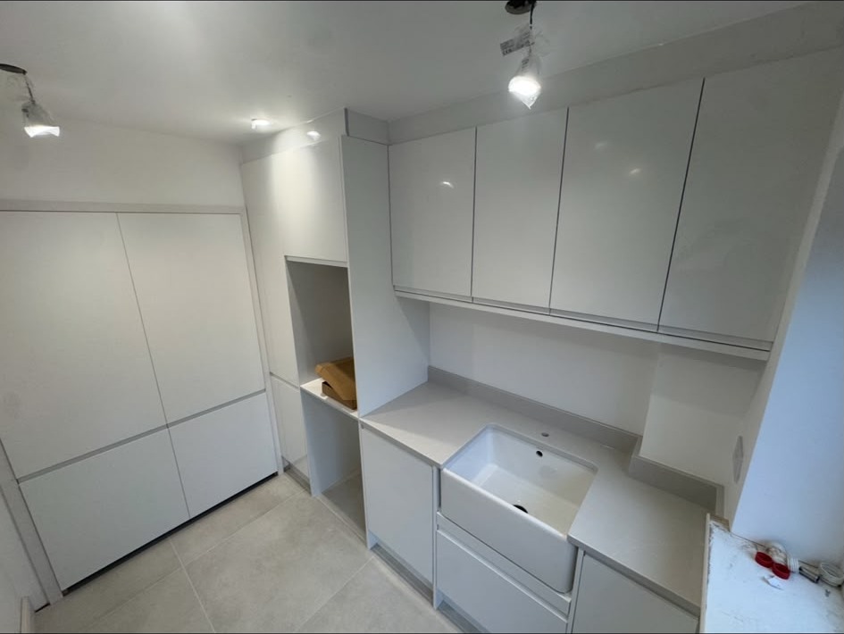 Kitchens 5 after 2 project by Barnett's Bespoke — completed in Hertfordshire